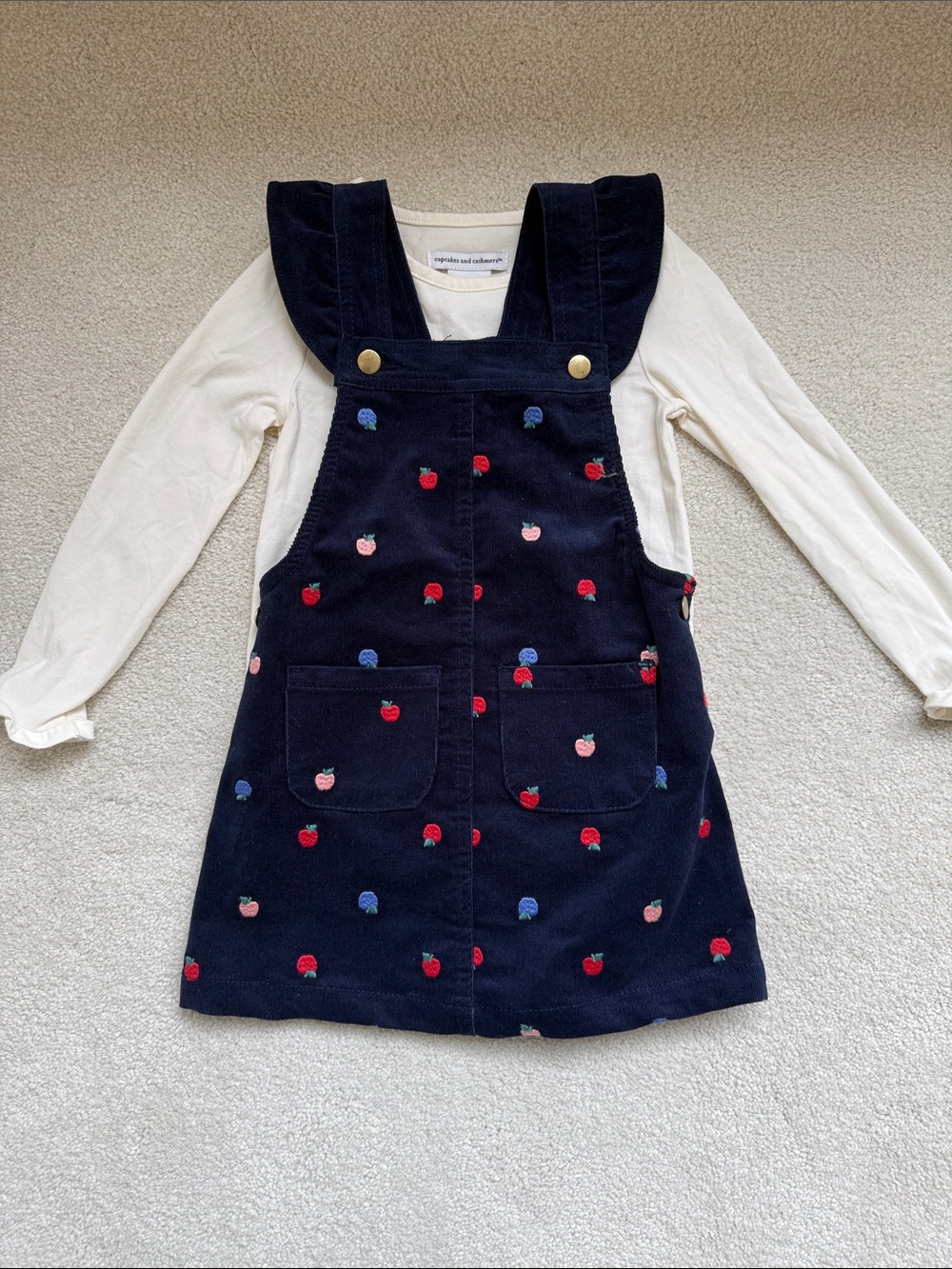 cupcakes & cashmere Apple-Embroidered Corduroy Pinafore with Cream Shirt